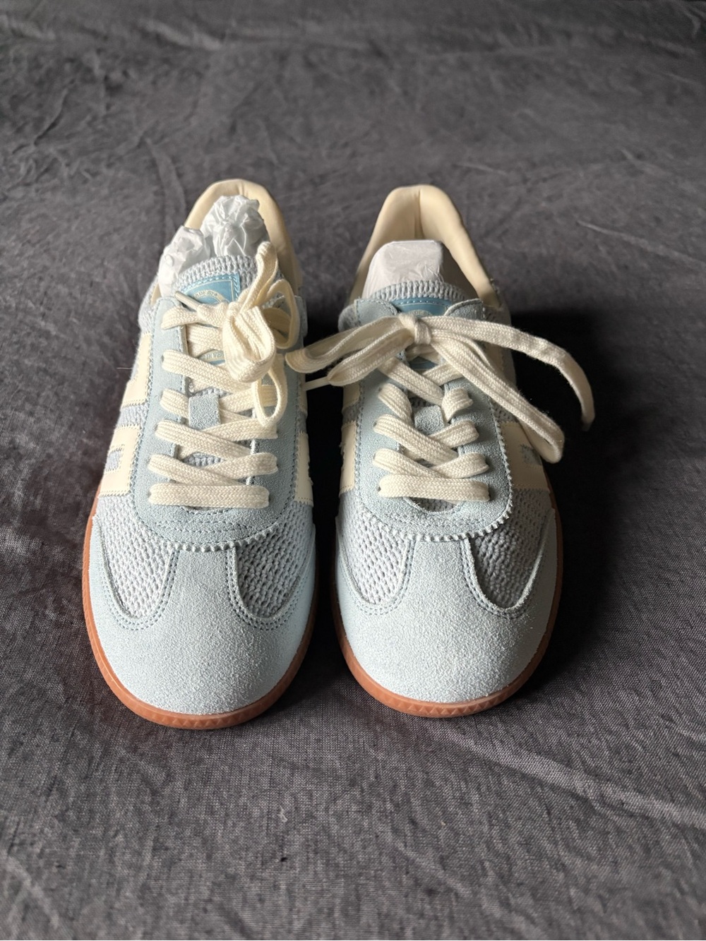 Back 70 Classic Women's Light Blue Suede & Mesh Sneakers
